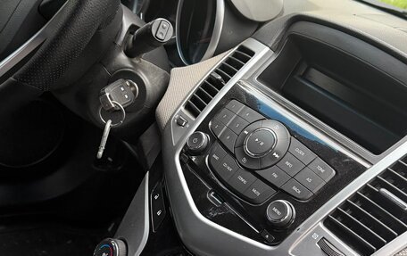 Chevrolet Cruze II, 2012 год, 730 000 рублей, 8 фотография