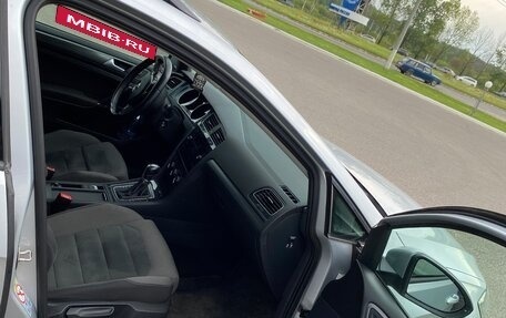Volkswagen Golf VII, 2019 год, 1 740 000 рублей, 6 фотография