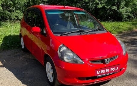 Honda Fit III, 2002 год, 345 000 рублей, 2 фотография