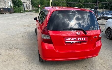 Honda Fit III, 2002 год, 345 000 рублей, 11 фотография