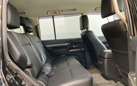 Mitsubishi Pajero IV, 2018 год, 3 500 000 рублей, 17 фотография