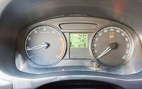 Skoda Fabia II, 2009 год, 585 000 рублей, 30 фотография