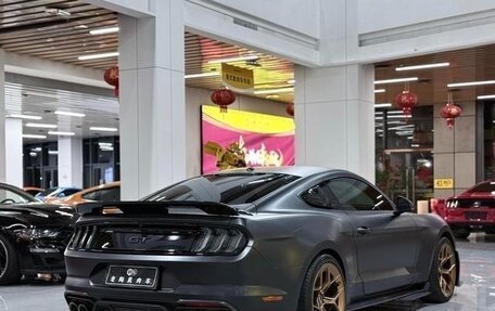 Ford Mustang VI рестайлинг, 2022 год, 3 420 000 рублей, 7 фотография