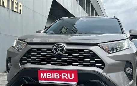 Toyota RAV4, 2022 год, 2 026 000 рублей, 2 фотография
