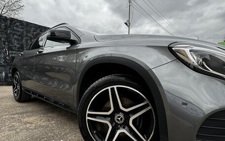 Mercedes-Benz GLA, 2019 год, 3 100 000 рублей, 4 фотография