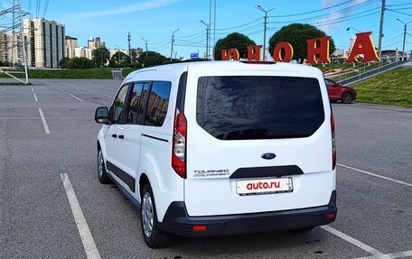 Ford Tourneo Connect II рестайлинг, 2017 год, 1 850 000 рублей, 3 фотография