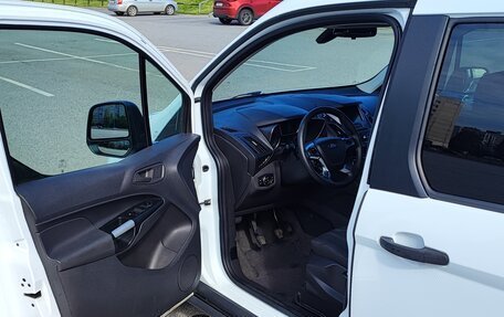 Ford Tourneo Connect II рестайлинг, 2017 год, 1 850 000 рублей, 12 фотография