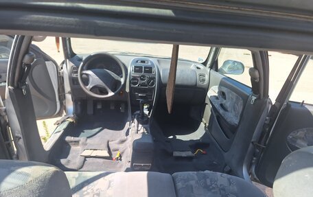 Mitsubishi Carisma I, 1998 год, 80 000 рублей, 8 фотография