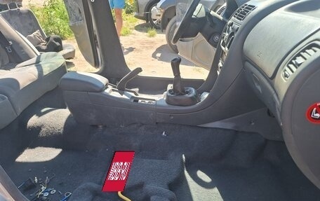 Mitsubishi Carisma I, 1998 год, 80 000 рублей, 11 фотография
