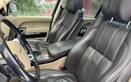 Land Rover Range Rover IV рестайлинг, 2016 год, 3 800 000 рублей, 4 фотография