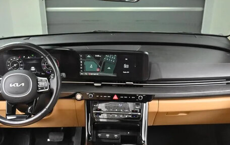 KIA Carnival, 2022 год, 2 830 000 рублей, 7 фотография