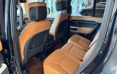 Land Rover Defender II, 2022 год, 13 500 000 рублей, 18 фотография
