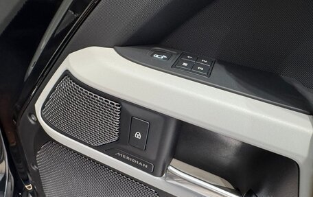 Land Rover Defender II, 2022 год, 13 500 000 рублей, 26 фотография