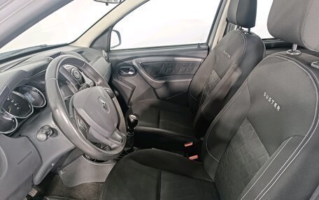 Renault Duster I рестайлинг, 2017 год, 845 000 рублей, 10 фотография