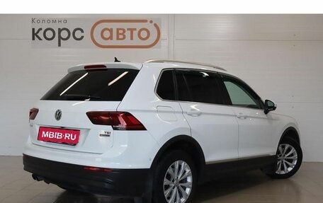Volkswagen Tiguan II, 2017 год, 1 952 000 рублей, 3 фотография