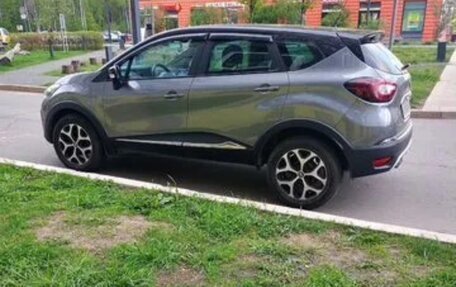 Renault Kaptur I рестайлинг, 2016 год, 1 250 000 рублей, 1 фотография