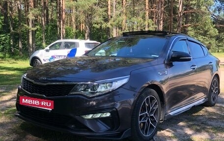 KIA Optima IV, 2019 год, 1 550 000 рублей, 2 фотография
