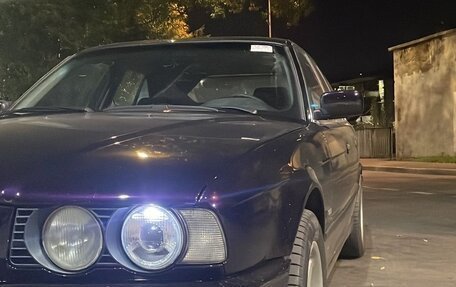 BMW 5 серия, 1995 год, 600 000 рублей, 9 фотография