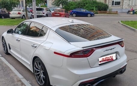 KIA Stinger I, 2019 год, 2 300 000 рублей, 2 фотография