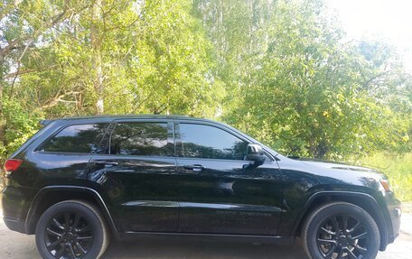 Jeep Grand Cherokee, 2020 год, 4 500 000 рублей, 4 фотография