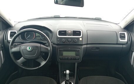 Skoda Fabia II, 2009 год, 640 000 рублей, 14 фотография