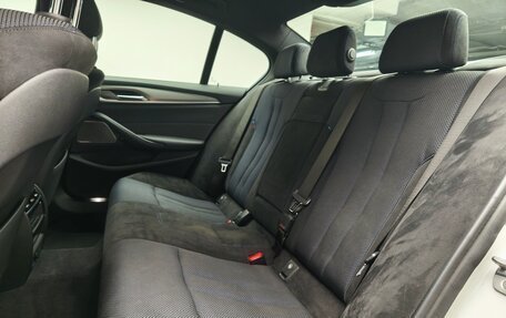 BMW 5 серия, 2018 год, 3 700 000 рублей, 10 фотография
