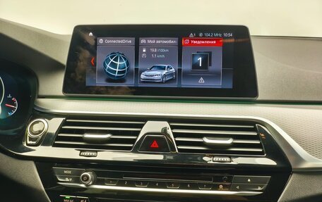 BMW 5 серия, 2018 год, 3 700 000 рублей, 13 фотография
