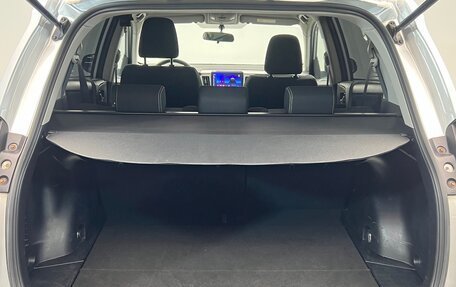 Toyota RAV4, 2016 год, 1 620 000 рублей, 23 фотография