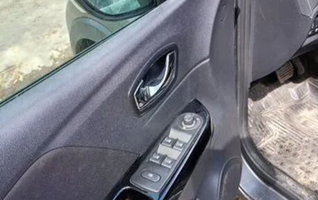 Renault Kaptur I рестайлинг, 2016 год, 1 250 000 рублей, 11 фотография