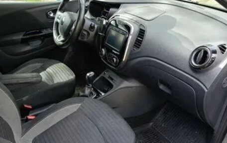 Renault Kaptur I рестайлинг, 2016 год, 1 250 000 рублей, 12 фотография