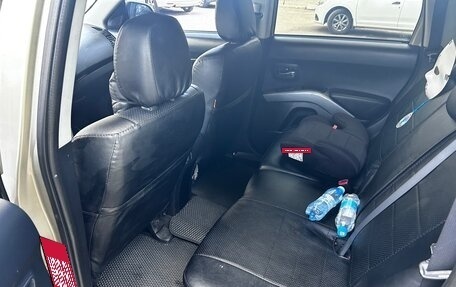 Mitsubishi Outlander III рестайлинг 3, 2008 год, 1 000 000 рублей, 4 фотография