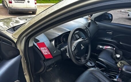 Mitsubishi Outlander III рестайлинг 3, 2008 год, 1 000 000 рублей, 3 фотография