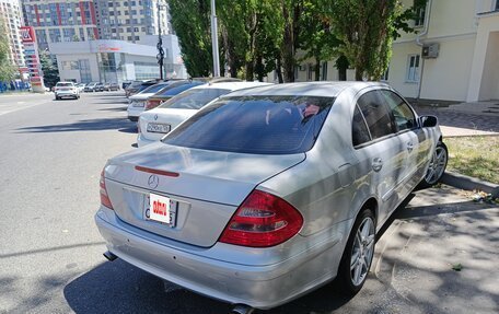 Mercedes-Benz E-Класс, 2004 год, 760 000 рублей, 3 фотография