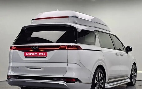 KIA Carnival, 2022 год, 7 000 000 рублей, 3 фотография