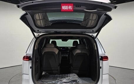 KIA Carnival, 2022 год, 7 000 000 рублей, 12 фотография
