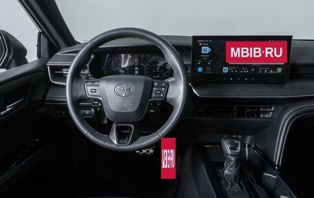 Toyota Camry, 2024 год, 3 598 000 рублей, 13 фотография