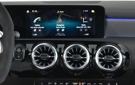 Mercedes-Benz GLA AMG, 2022 год, 4 700 000 рублей, 20 фотография