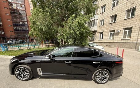 KIA Stinger I, 2018 год, 2 500 000 рублей, 3 фотография