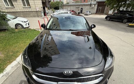 KIA Stinger I, 2018 год, 2 500 000 рублей, 16 фотография