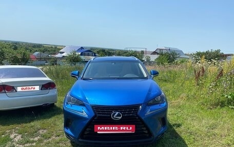Lexus NX I, 2018 год, 2 500 000 рублей, 2 фотография