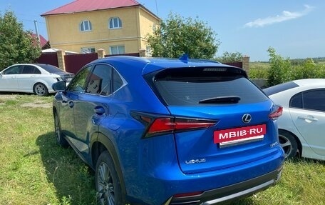 Lexus NX I, 2018 год, 2 500 000 рублей, 6 фотография