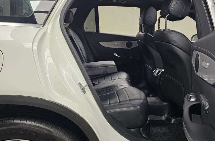 Mercedes-Benz GLC X253 рестайлинг, 2020 год, 3 980 000 рублей, 10 фотография