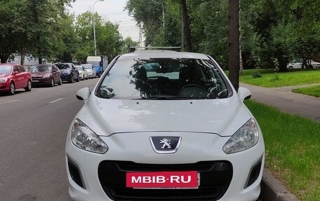 Peugeot 308 II, 2011 год, 555 000 рублей, 3 фотография