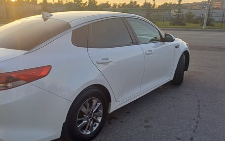KIA Optima IV, 2018 год, 1 320 000 рублей, 3 фотография