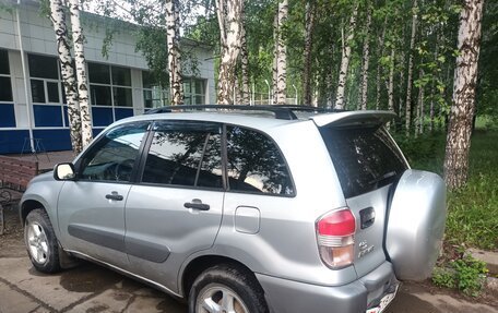 Toyota RAV4, 2002 год, 700 000 рублей, 2 фотография
