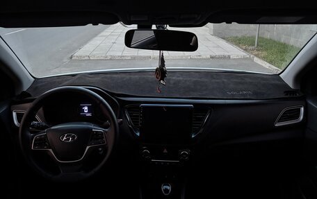 Hyundai Solaris II рестайлинг, 2019 год, 1 445 000 рублей, 7 фотография
