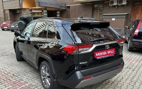 Toyota RAV4, 2021 год, 3 777 000 рублей, 5 фотография
