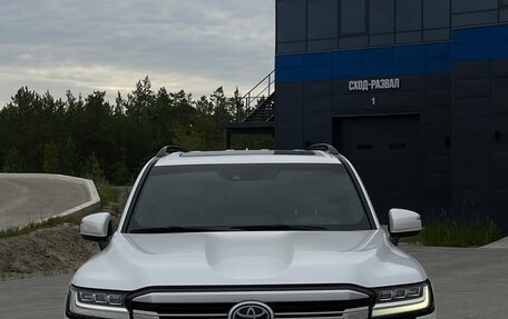 Toyota Land Cruiser, 2021 год, 11 500 000 рублей, 3 фотография