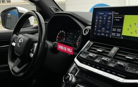 Toyota Land Cruiser, 2021 год, 11 500 000 рублей, 22 фотография