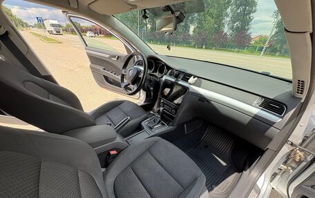 Skoda Superb III рестайлинг, 2014 год, 1 450 000 рублей, 15 фотография
